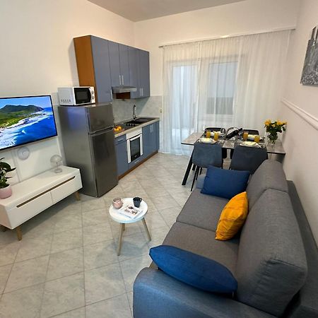 Apartment Tino Брела Екстериор снимка