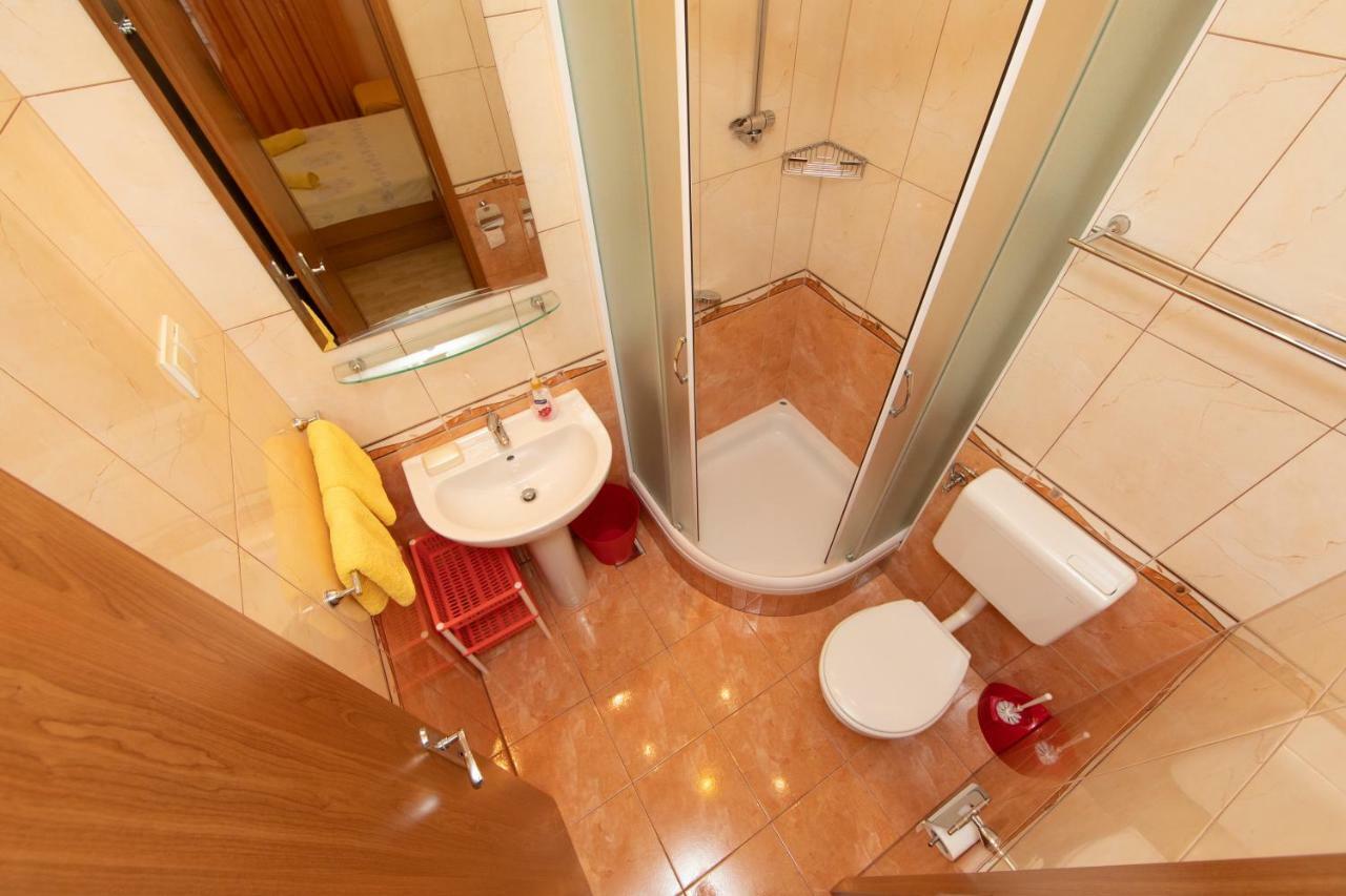 Apartment Tino Брела Екстериор снимка
