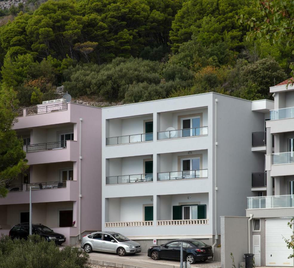 Apartment Tino Брела Екстериор снимка